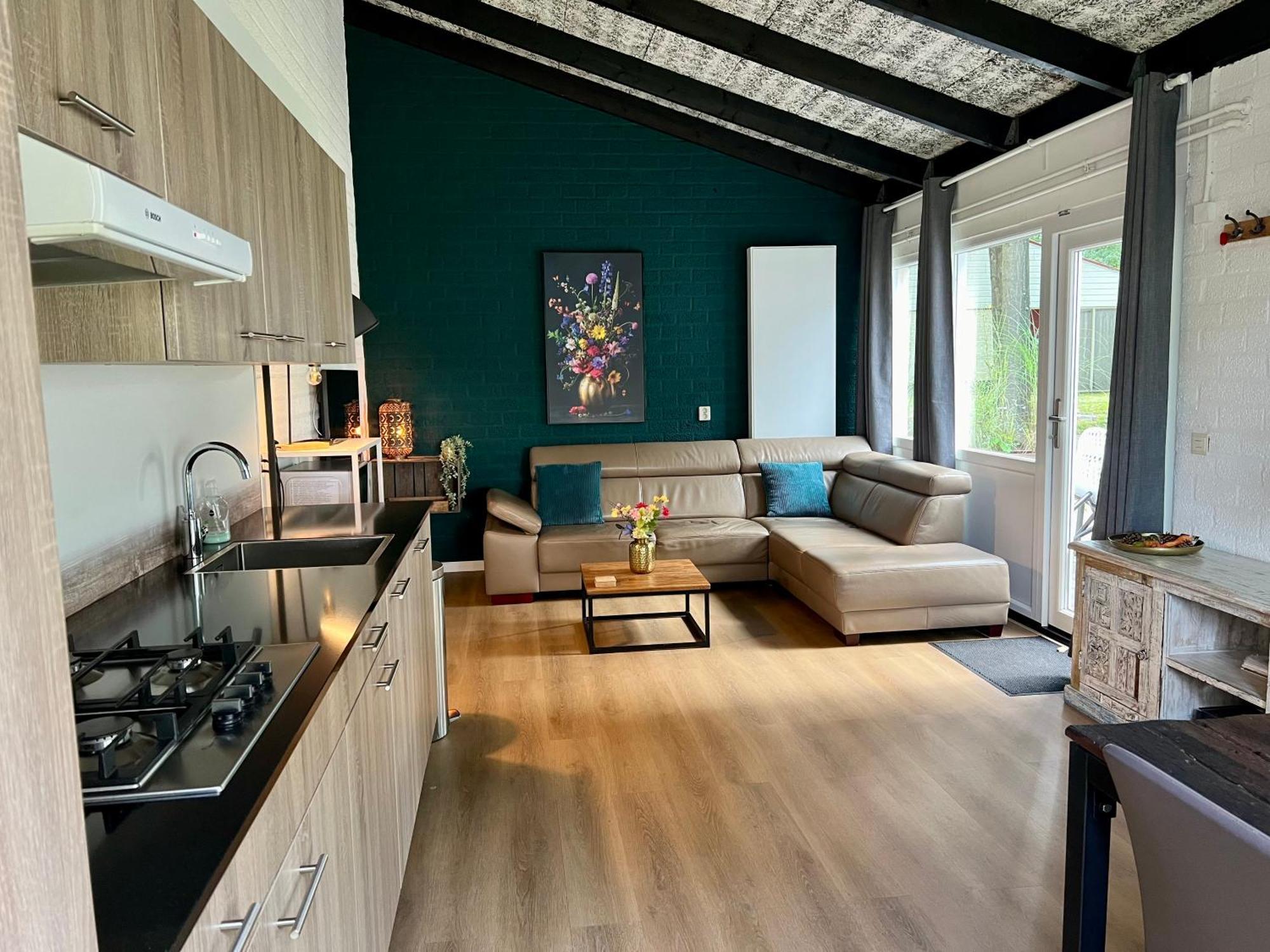 Gehele Bungalow Zuid-Limburg Op Een Park Simpelveld Exteriör bild