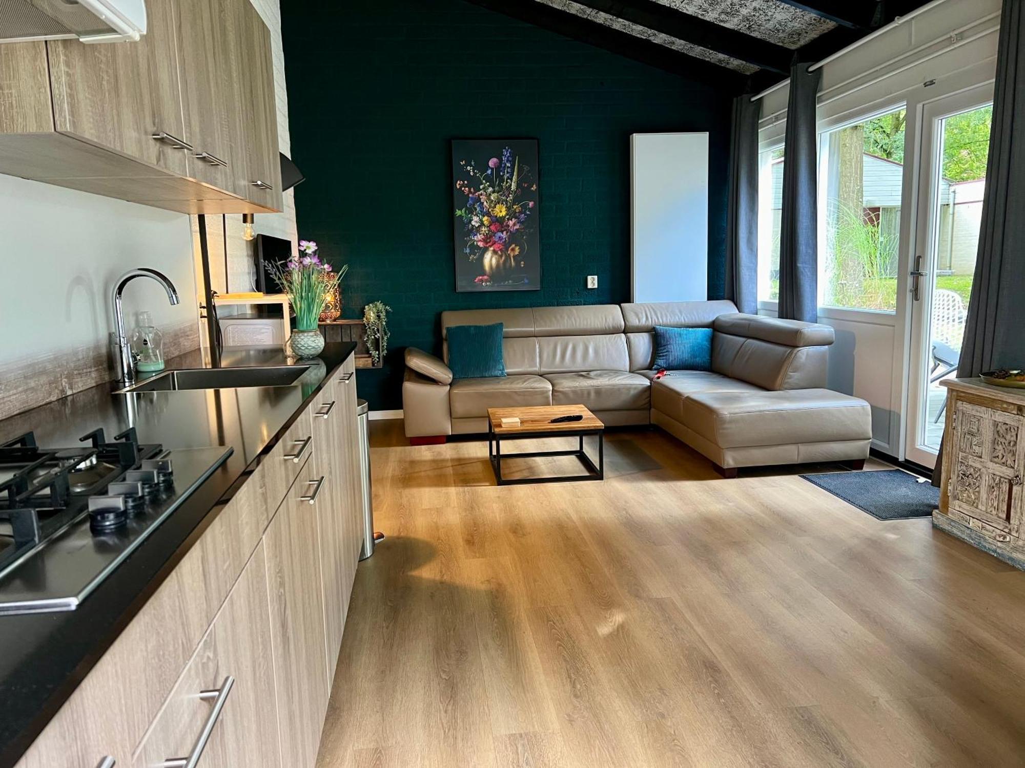 Gehele Bungalow Zuid-Limburg Op Een Park Simpelveld Exteriör bild